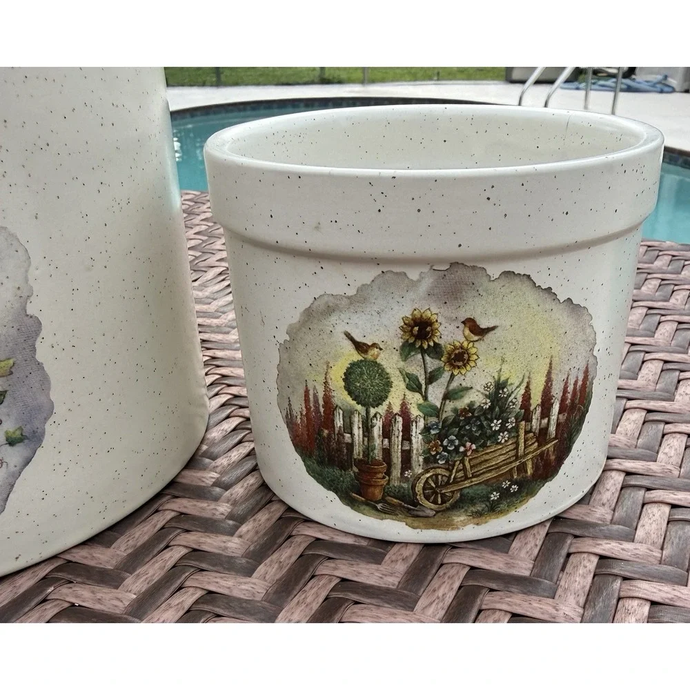 Daxinxiang Porcelain Factory vintage country